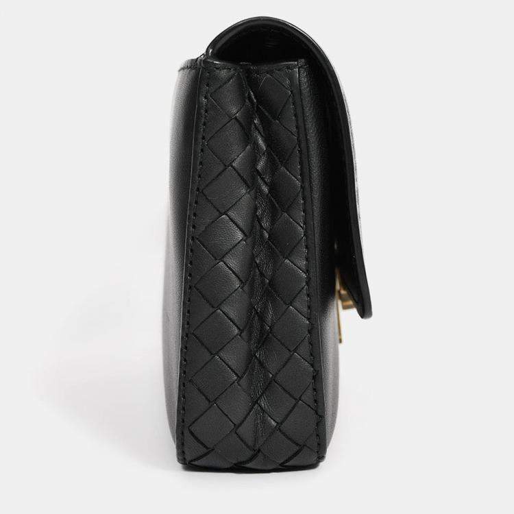 Pre Owned Bottega Veneta Black Leather Intrecciato Detail Wallet On Chain