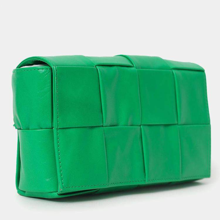 مملوكة مسبقًا Bottega Veneta Green Leather Cassette Bag
