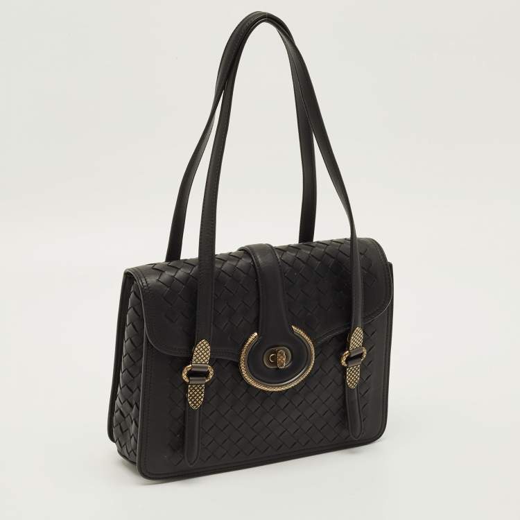 مملوكة مسبقًا Bottega Venetta Mezzaluna Black Intrecciato Leather Bag