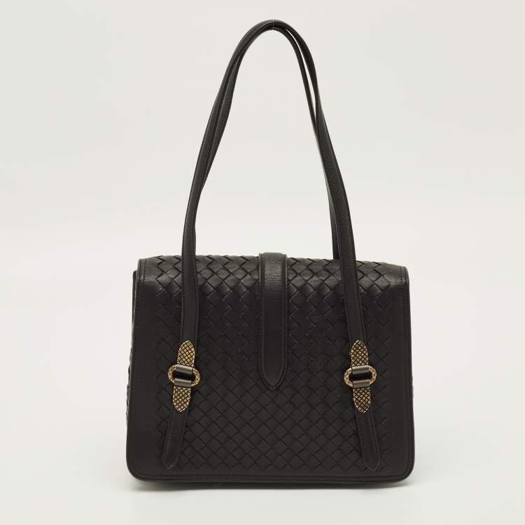 مملوكة مسبقًا Bottega Venetta Mezzaluna Black Intrecciato Leather Bag