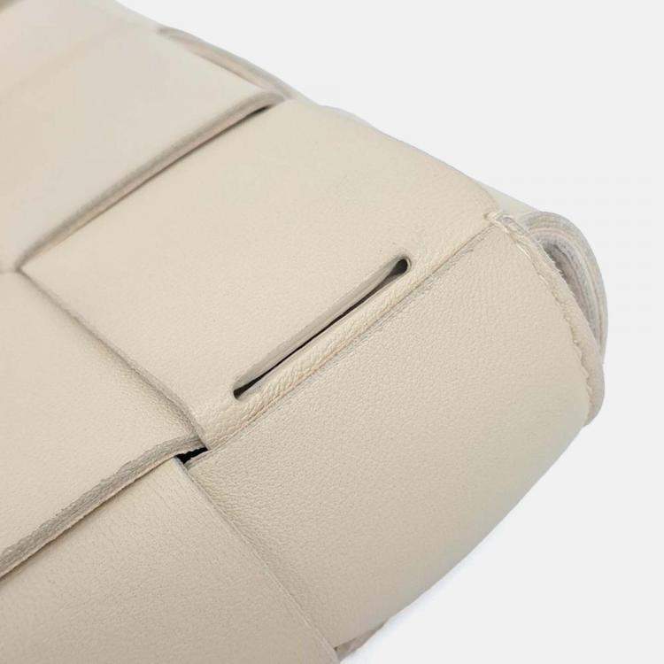 Pre Owned Bottega Veneta Beige Leather Cassette Belt Bag