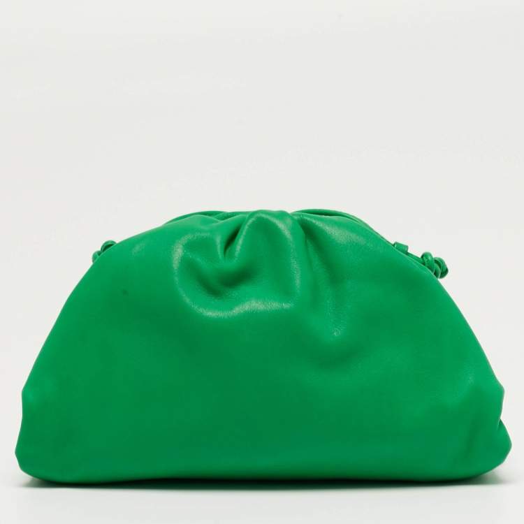 Pre Owned Bottega Veneta The Pouch Mini Green Leather Bag