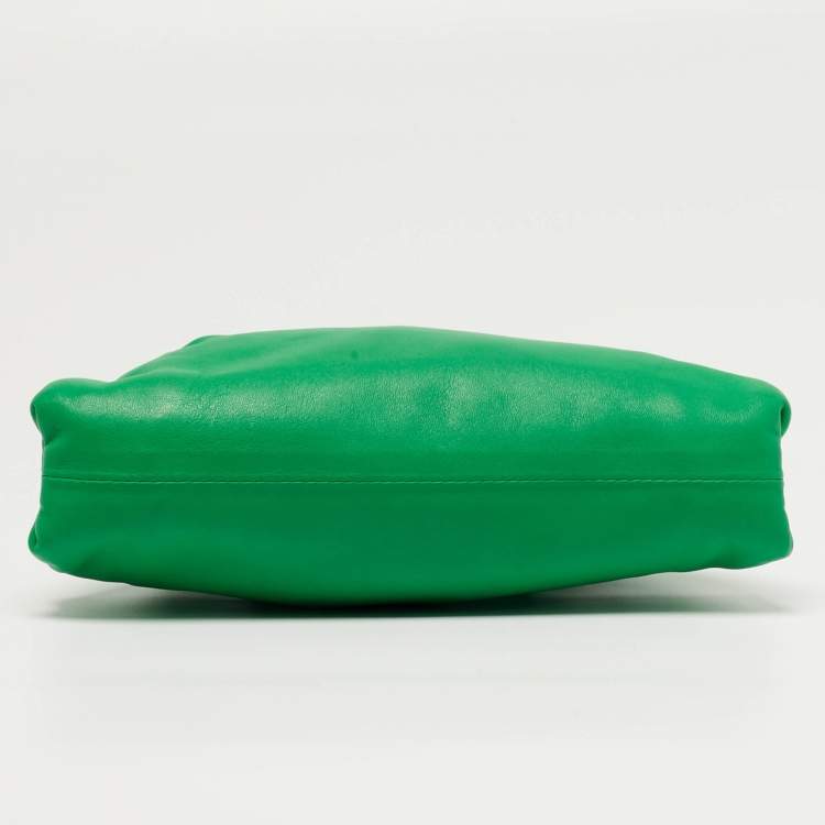 Pre Owned Bottega Veneta The Pouch Mini Green Leather Bag