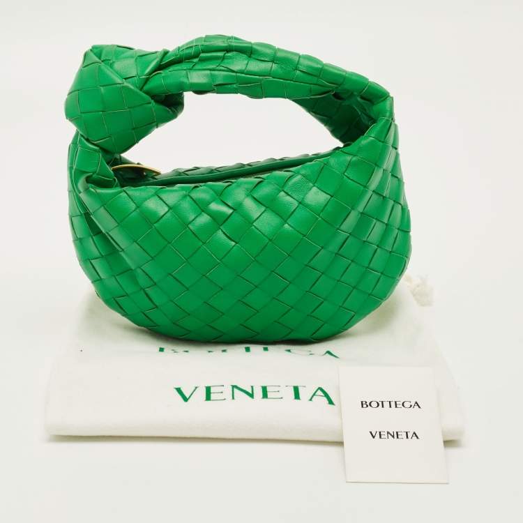 مملوكة مسبقًا Bottega Veneta Jodie Mini Intrecciato Leather Hobo