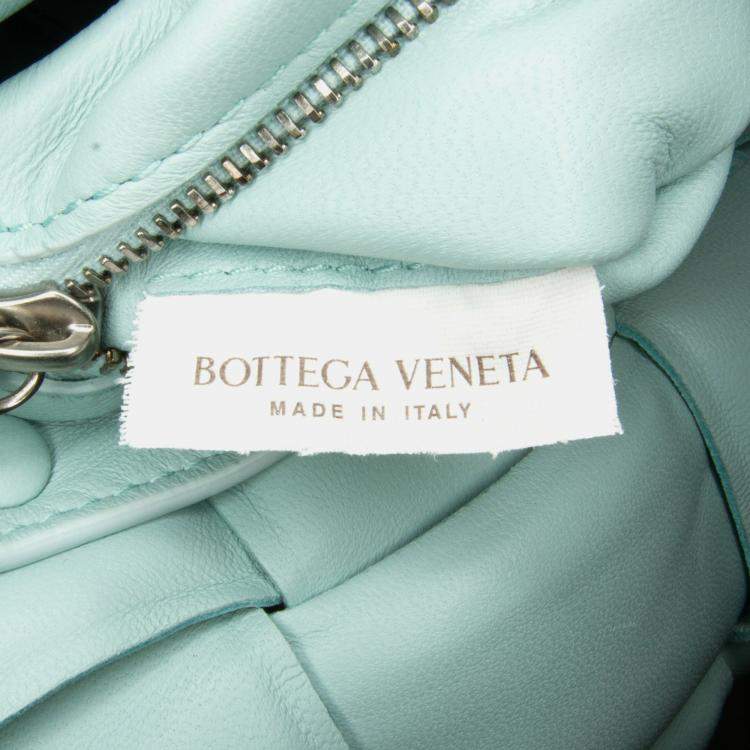 Pre Owned Bottega Veneta Blue Nappa Intrecciato Padded Cassette Crossbody
