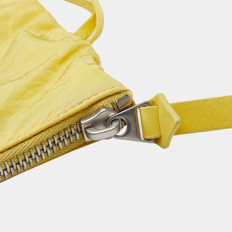 مملوكة مسبقًا Bottega Veneta Yellow Nappa Maxi Intrecciato Cassette Tote