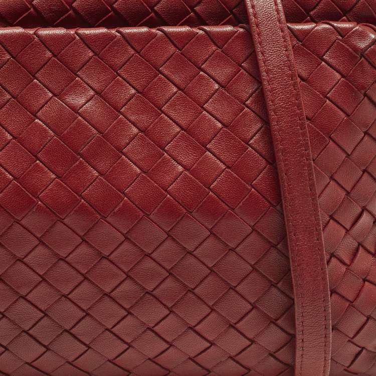 Pre Owned Bottega Veneta Pocket Red Intrecciato Leather Crossbody Bag