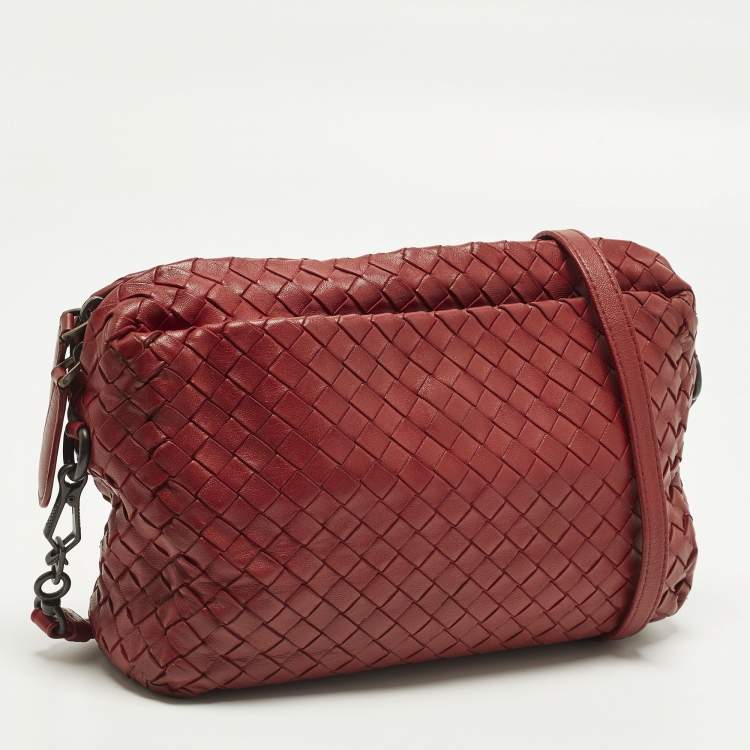 Pre Owned Bottega Veneta Pocket Red Intrecciato Leather Crossbody Bag