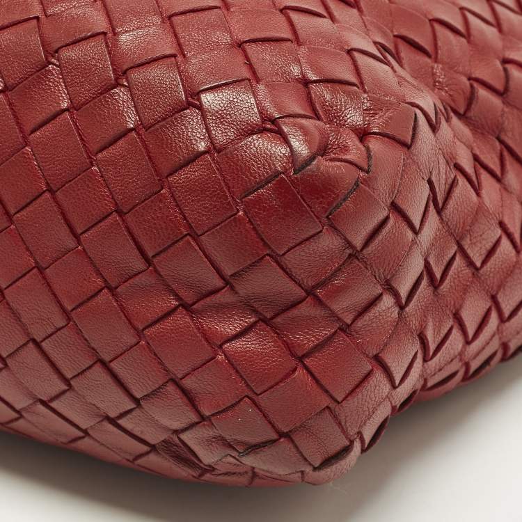 Pre Owned Bottega Veneta Pocket Red Intrecciato Leather Crossbody Bag