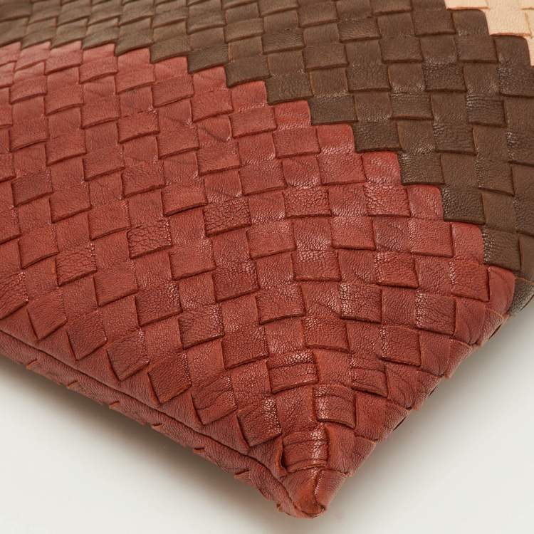 Pre Owned حقيبة كلاتش بوتيغا فينيتا جلد انتريشياتو بني/بيج بسحاب