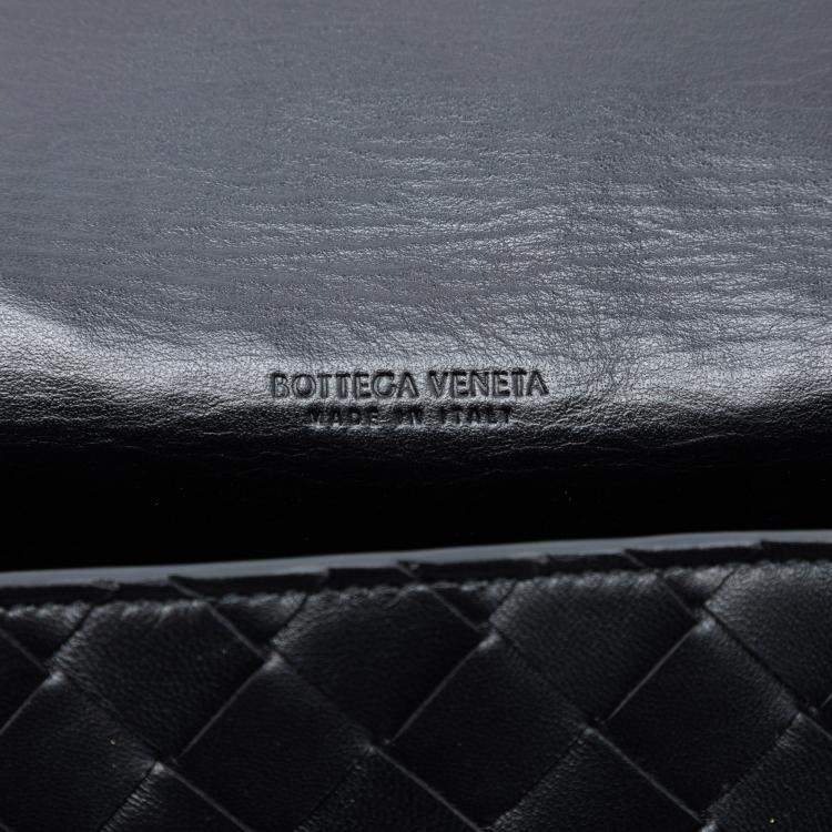 Pre Owned Bottega Veneta Black Nappa Intrecciato Pouch On Strap Crossbody