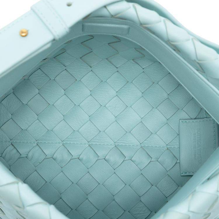 مملوكة مسبقًا Bottega Veneta Blue Lambskin Intrecciato Tie Shoulder Bag