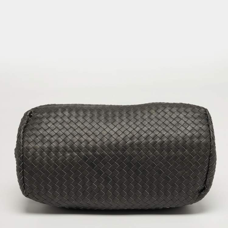 مملوكة مسبقًا Bottega Veneta Roma Medium Dark Grey Intrecciato Leather Tote