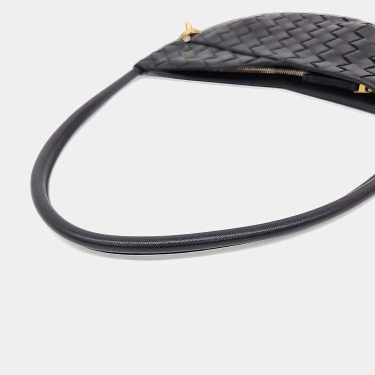 مملوكة مسبقًا Bottega Veneta Black Leather Baby Solstice