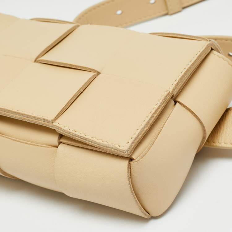 Pre Owned Bottega Veneta Cassette Mini Beige Intrecciato Leather Belt Bag