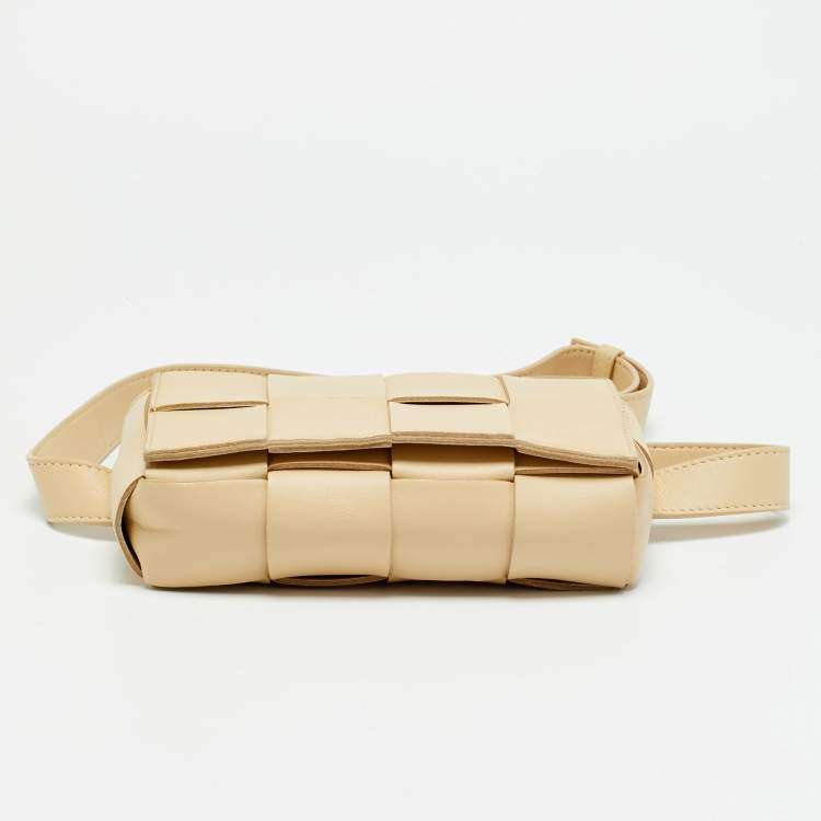 Pre Owned Bottega Veneta Cassette Mini Beige Intrecciato Leather Belt Bag
