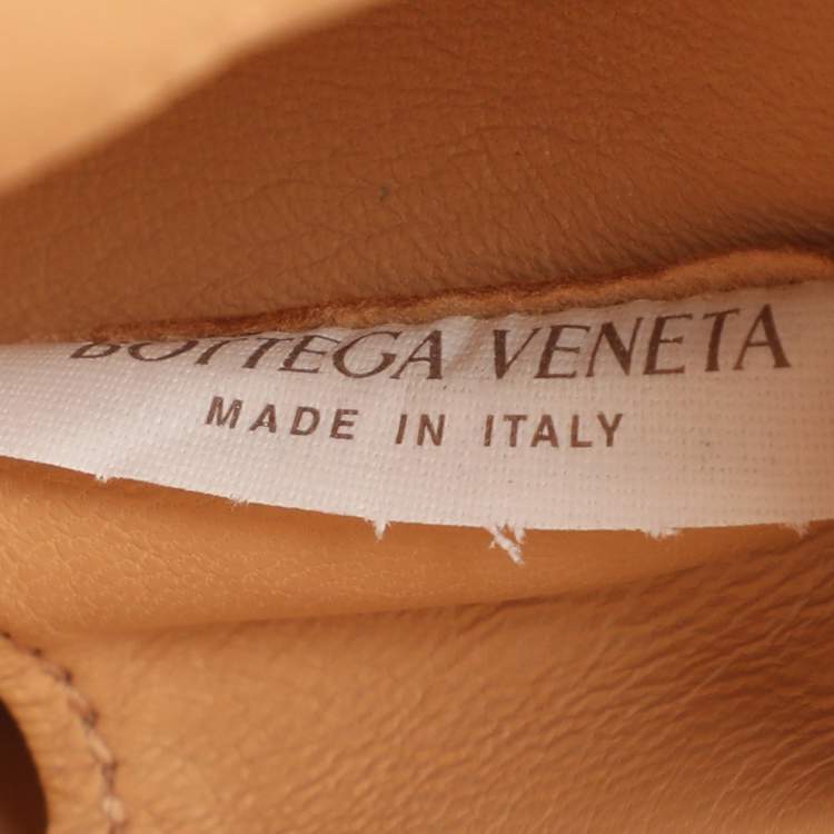 Pre Owned Bottega Veneta Mount Large Beige Leather Crossbody Bag