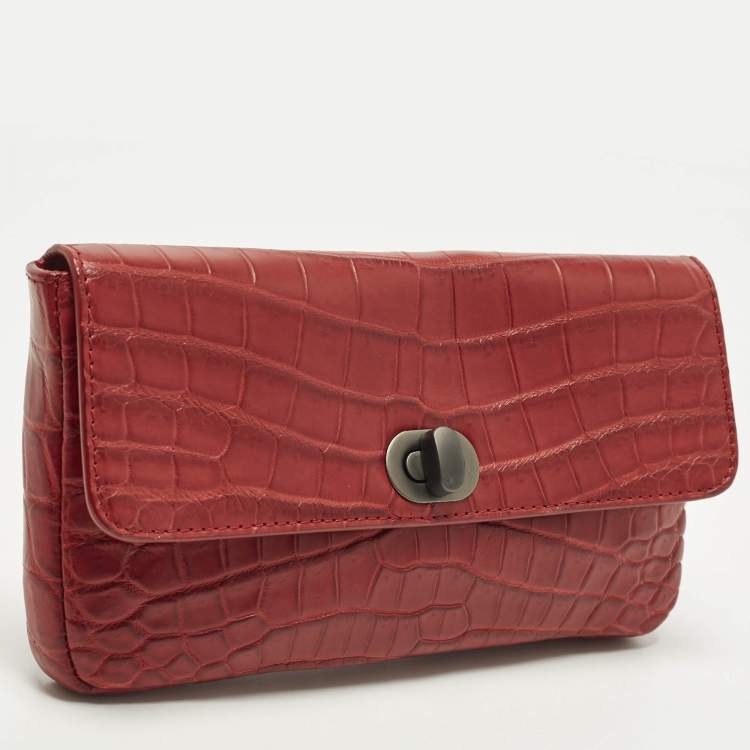Pre Owned Bottega Veneta Red Croc Embossed Leather Lock Flap Clutch