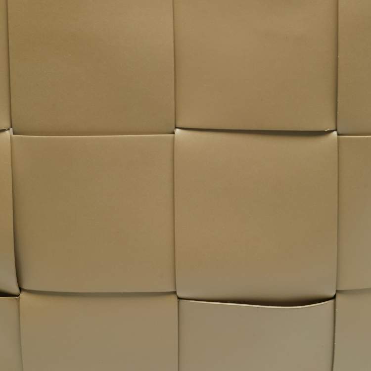 مملوكة مسبقًا حقيبة بوتيغا فينيتا أركو كبيرة جلد إنتريتشو بيج