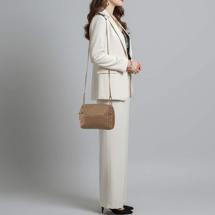 Pre Owned Bottega Veneta Nodini Beige Intrecciato Leather Crossbody Bag