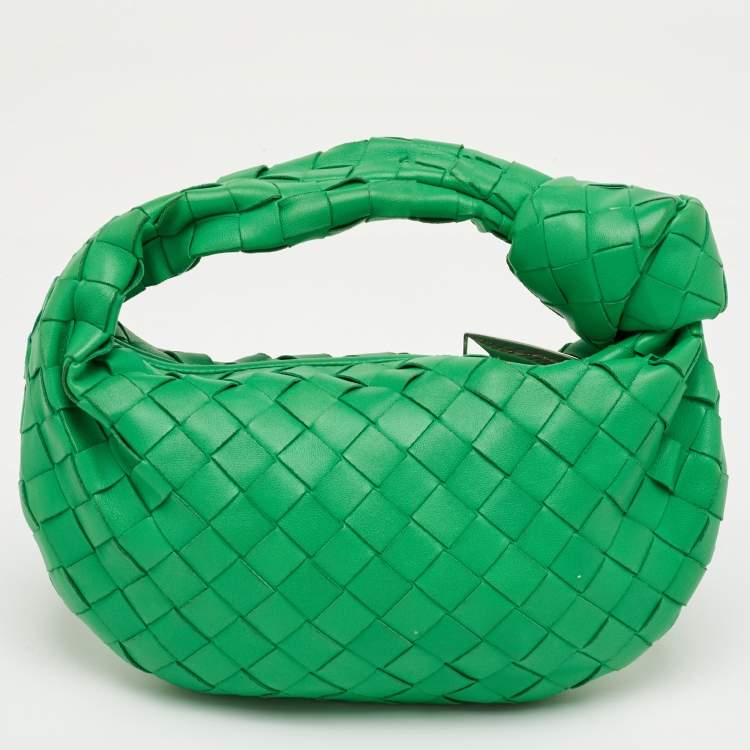 مملوكة مسبقًا Bottega Veneta Jodie Mini Green Intrecciato Leather Hobo