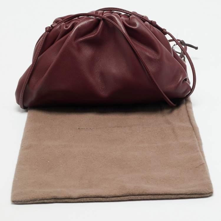 Pre Owned Bottega Veneta The Pouch Mini Burgundy Leather Bag