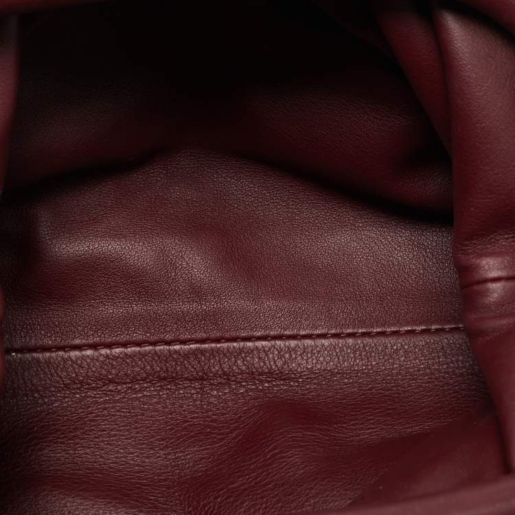 Pre Owned Bottega Veneta The Pouch Mini Burgundy Leather Bag