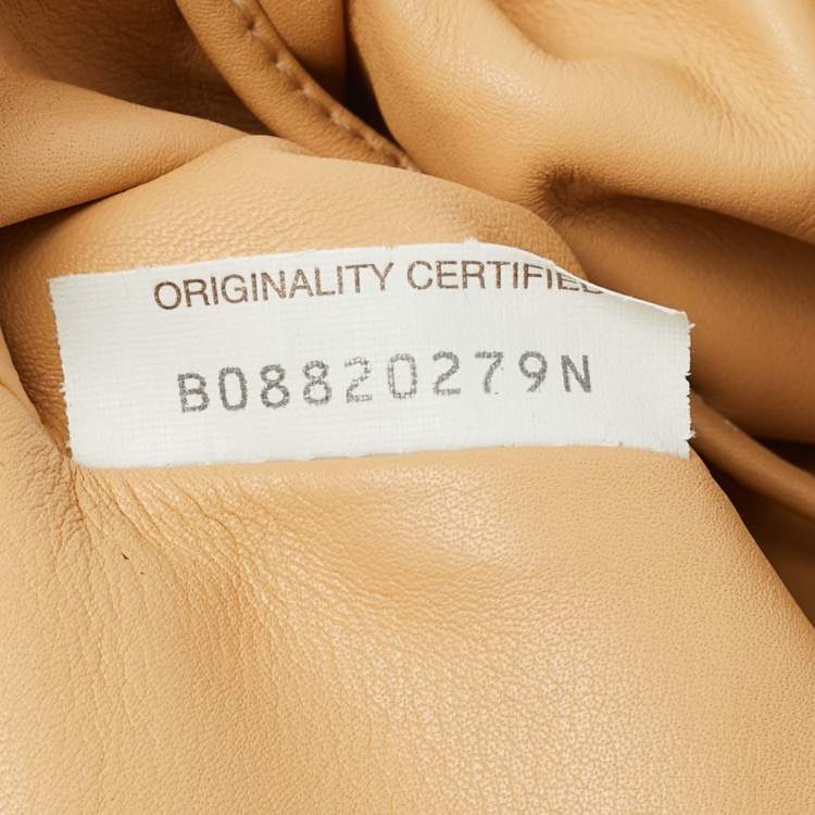 مملوكة مسبقًا Bottega Veneta The Pouch Mini Beige Leather Bag