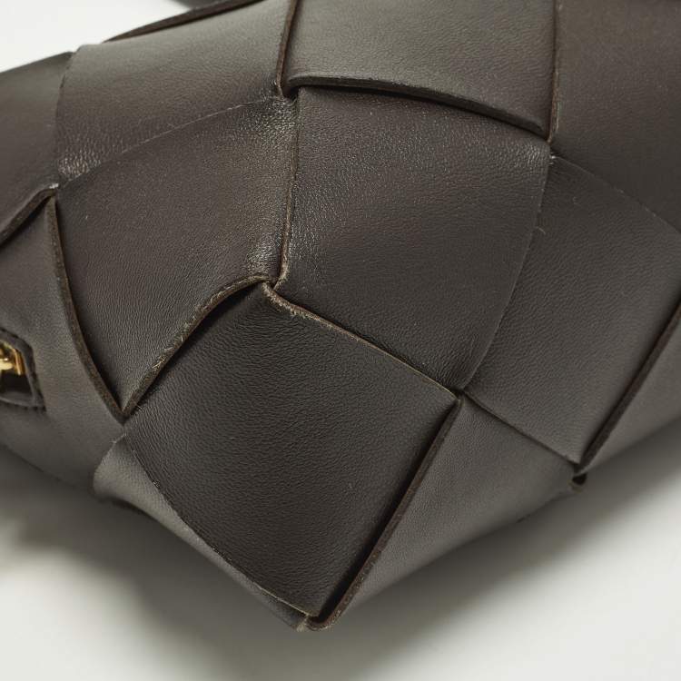 Pre Owned Bottega Veneta Cassette Small Dark Brown Leather Camera Crossbody Bag