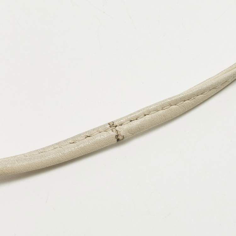 Pre Owned Bottega Veneta The Pouch Mini Off White Leather Crossbody Bag