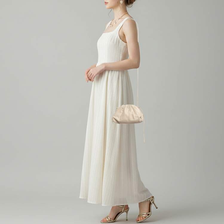 Pre Owned Bottega Veneta The Pouch Mini Off White Leather Crossbody Bag