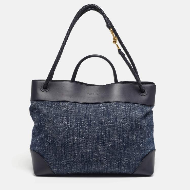 Pre Owned Bottega Veneta Andiamo Large Navy Blue Denim and Leather Tote