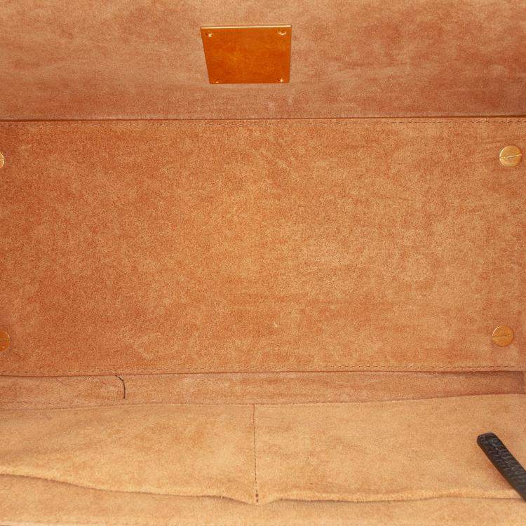 Pre Owned Bottega Veneta Black Grained Calfskin BV Angle Shoulder Bag