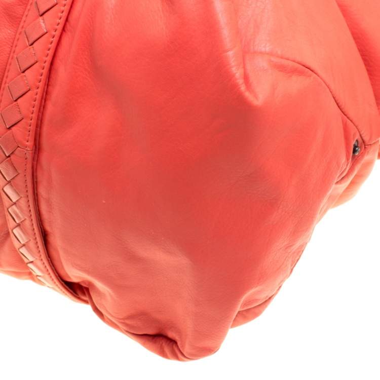 Pre Owned Bottega Veneta Magma Plume Leather Duffle Bag