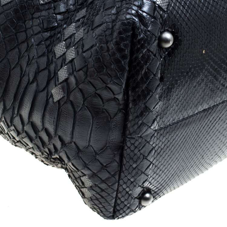 Pre Owned Bottega Veneta Black Python and Leather Intrecciato Detail Brick Bag