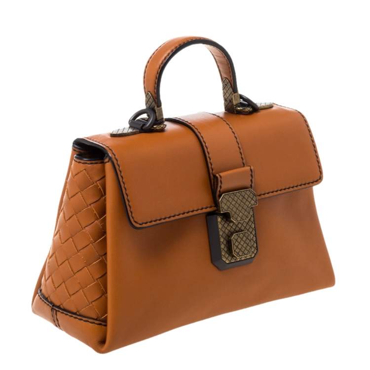 Pre Owned Bottega Veneta Orange Leather Mini Piazza Top Handle Bag