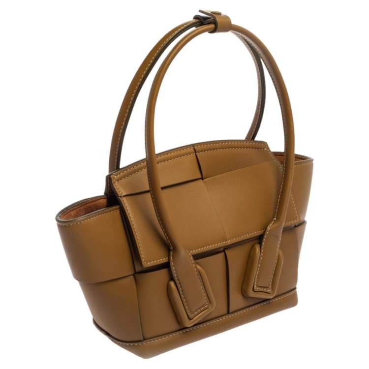 Pre Owned Bottega Veneta Seaweed Green Leather Acro Mini Tote