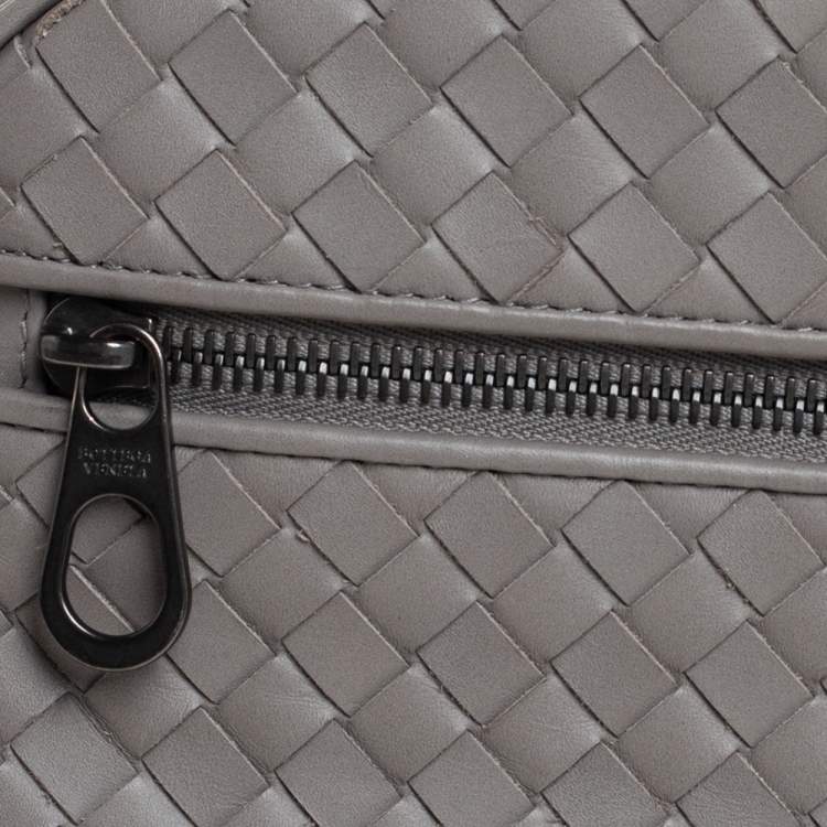 Pre Owned Bottega Veneta Grey Intrecciato Leather Zip Belt Bag 