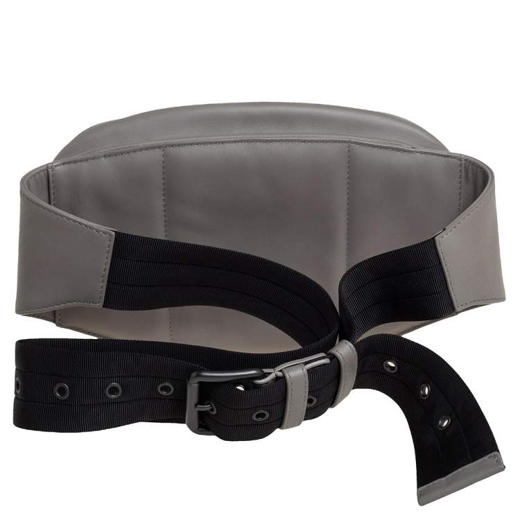 Pre Owned Bottega Veneta Grey Intrecciato Leather Zip Belt Bag 