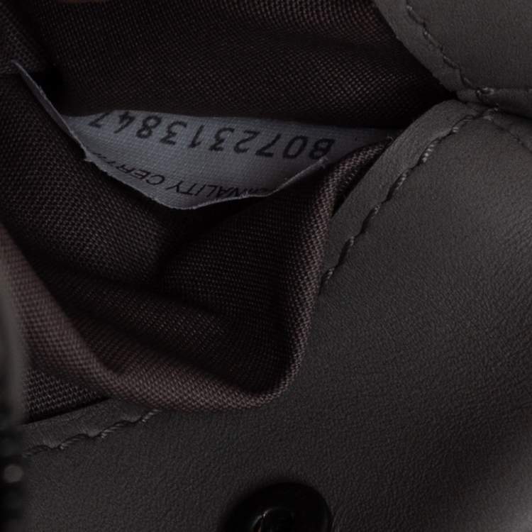 Pre Owned Bottega Veneta Grey Intrecciato Leather Zip Belt Bag 