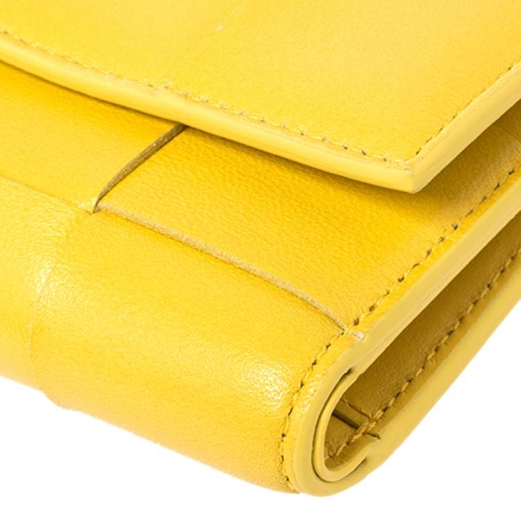 Pre Owned Bottega Veneta Yellow Maxi Intrecciato Leather Trifold Wallet