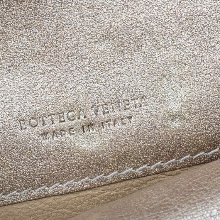 Pre Owned Bottega Veneta Beige Intrecciato leather Bifold Wallet