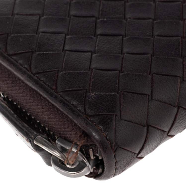 مملوكة مسبقًا Bottega Veneta Dark Brown Intrecciato Leather Coin Purse