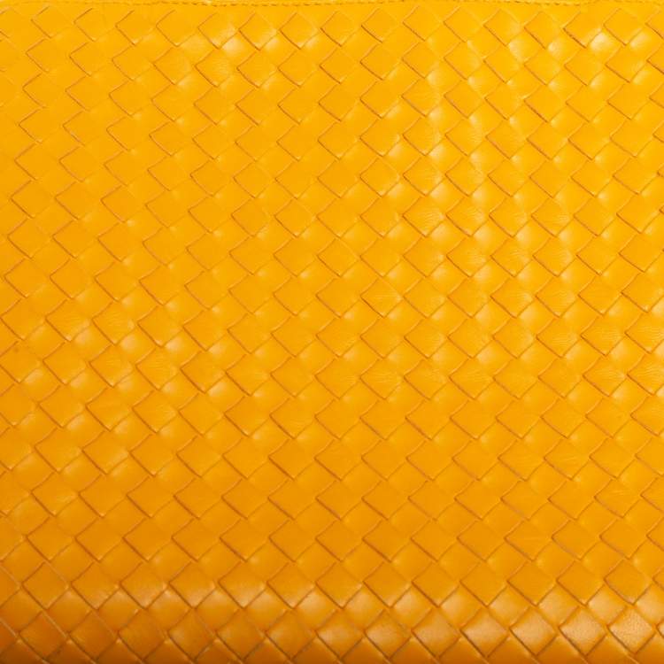 Pre Owned Bottega Veneta Mustard Intrecciato Leather Tote