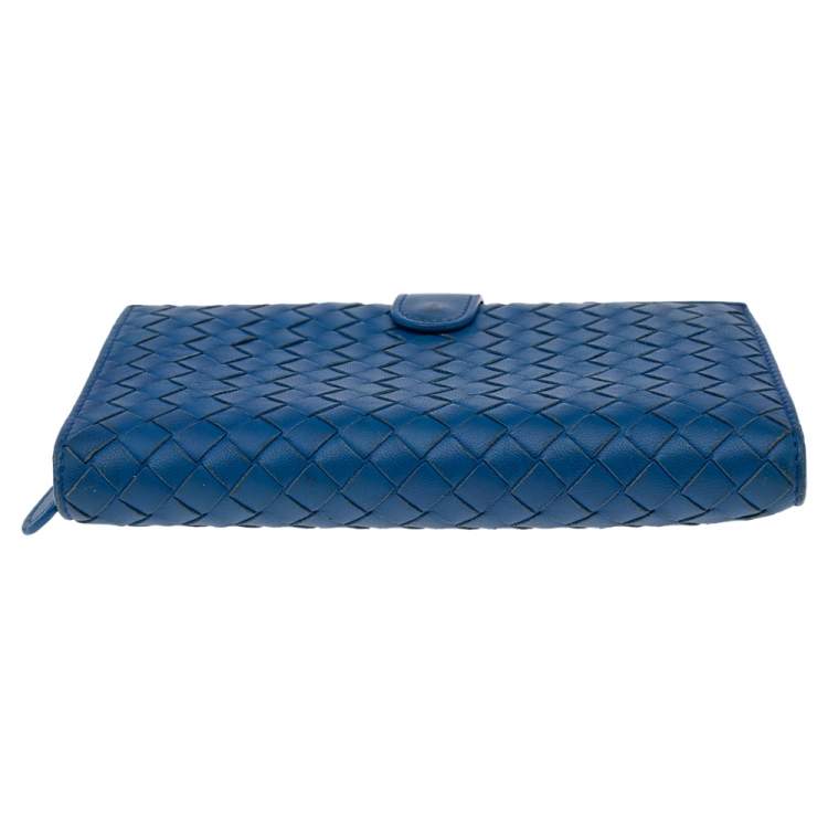 Pre Owned Bottega Veneta Blue Intrecciato Leather Continental Wallet