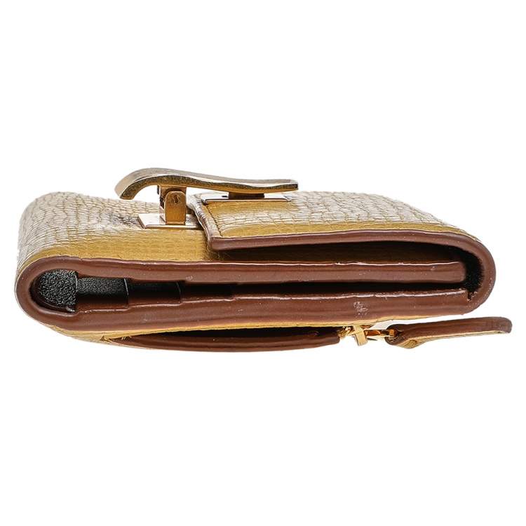 Pre Owned Bottega Veneta Mustard Leather Decorative Clasp Wallet