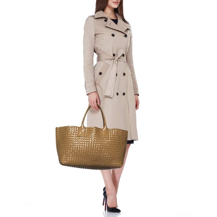 Cabat Small Intrecciato Tote Bag in Yellow - Bottega Veneta