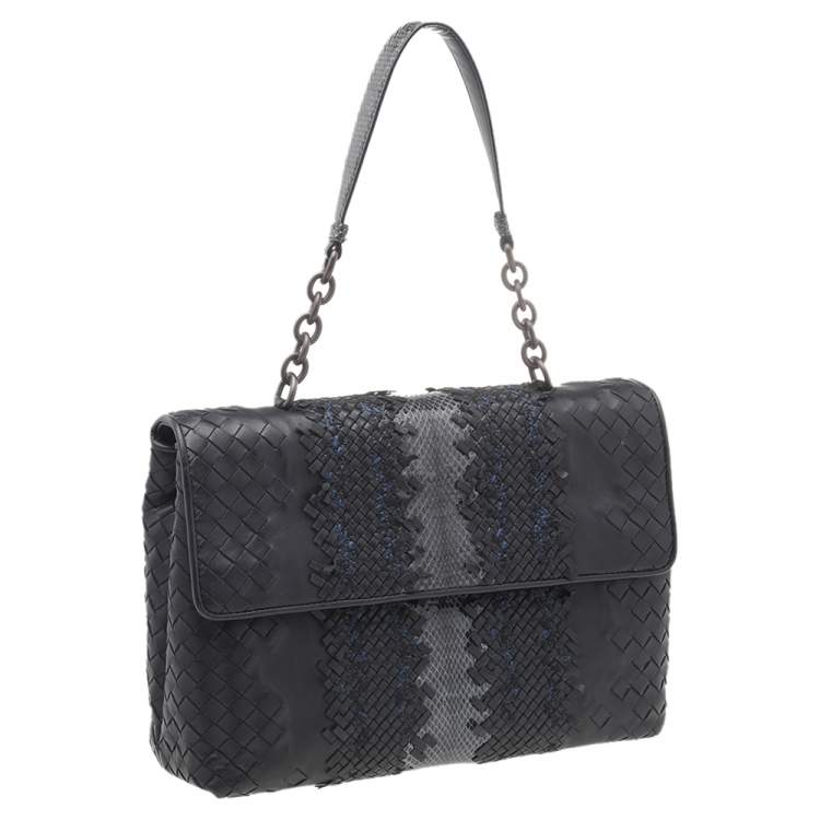 Pre Owned Bottega Veneta Black/Blue Intrecciato Leather And Python Trim Olimpia Bag