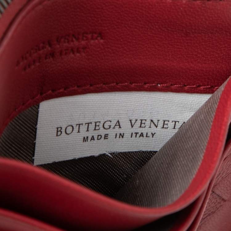 Pre Owned Bottega Veneta Red Intrecciato Leather Zip Card Holder