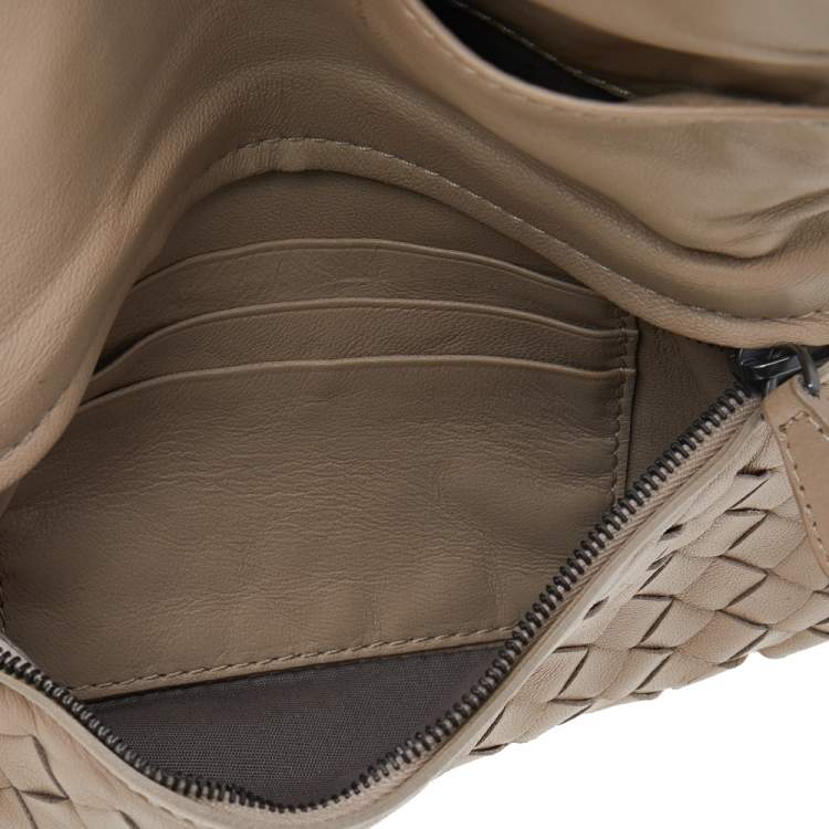 مملوكة مسبقًا Bottega Veneta Beige Intrecciato Leather Flap Chain Crossbody Bag
